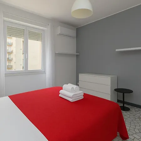 Xenia - 2rooms In Porta Ticinese 97 B Milán